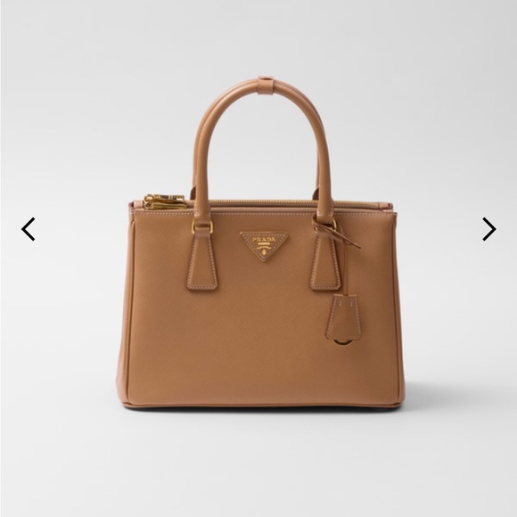 Prada saffiano bag (medium) - Picture 1 of 15